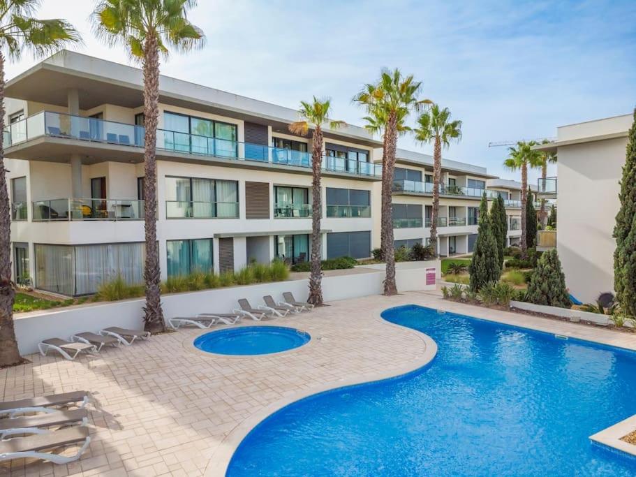 Cavalo Preto Premium Stays Куартейра Екстериор снимка