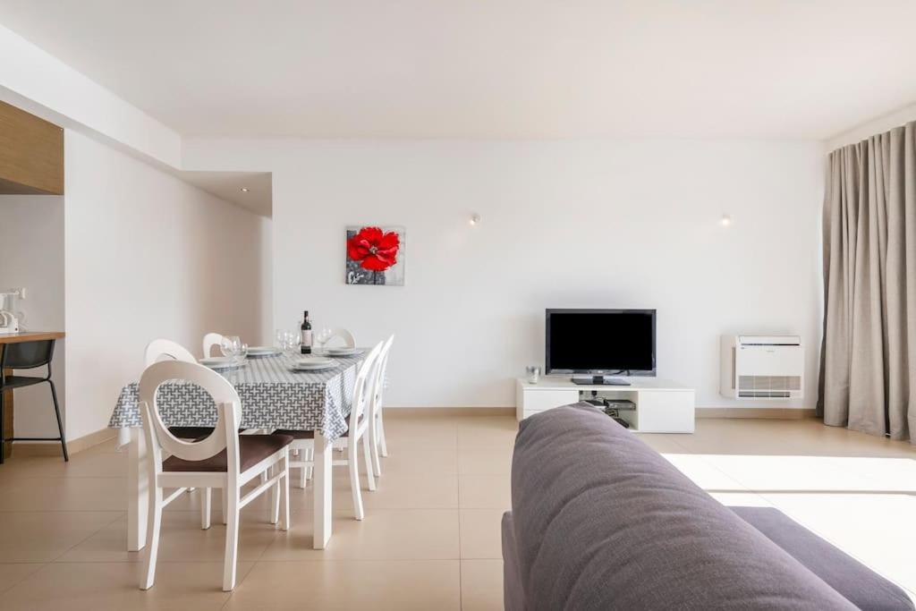 Cavalo Preto Premium Stays Куартейра Екстериор снимка